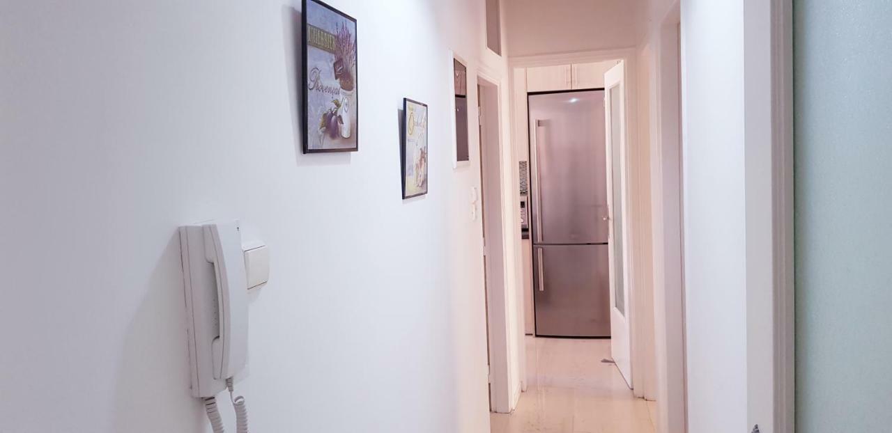 Spacious Apartment In The Historical Center Of Athena Bagian luar foto